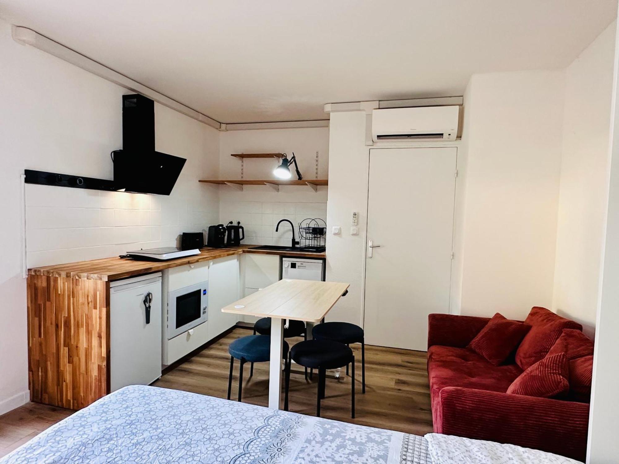 Apartment 40M2-Air Conditioning-Elevator-Underground Parking-Self Checkin! Appart Climatise 40M2-Ascenseur-Parking Souterrain -Arrivee Autonome Awinion Zewnętrze zdjęcie